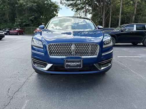 2020 Lincoln Nautilus Reserve