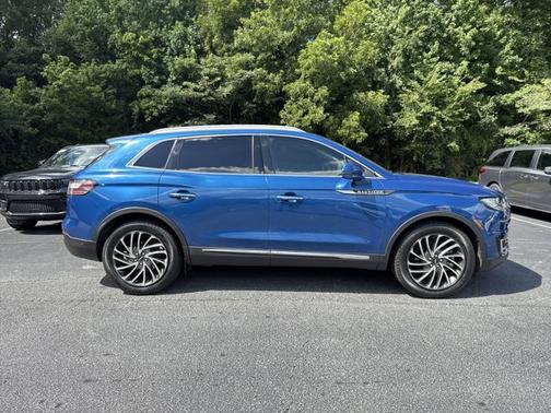 2020 Lincoln Nautilus Reserve
