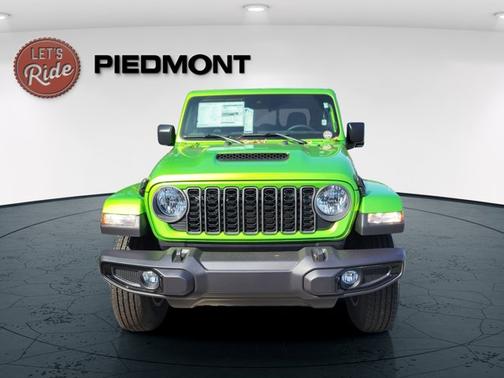 2025 Jeep Gladiator Sport S