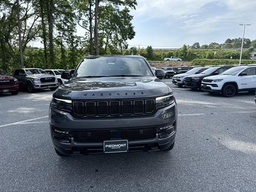 2025 Jeep Wagoneer Series II Carbide