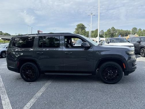 2025 Jeep Wagoneer Series II Carbide