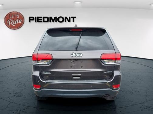 2020 Jeep Grand Cherokee Laredo E