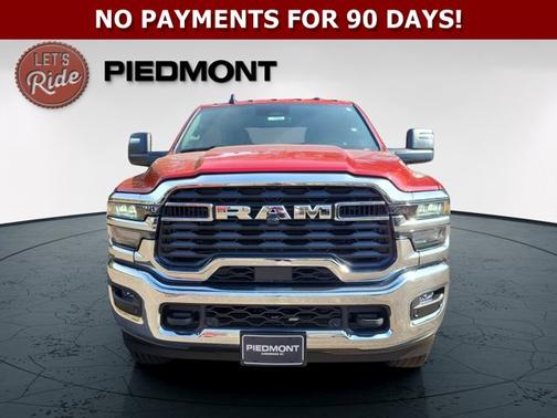 Molten Red Pearlcoat 2026 RAM 2500 Tradesman