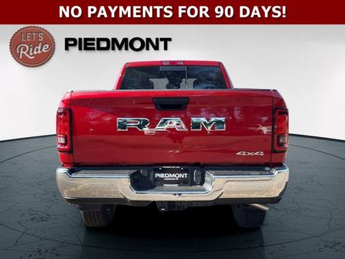 Molten Red Pearlcoat 2026 RAM 2500 Tradesman