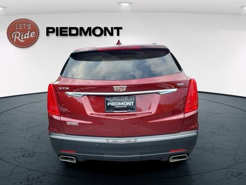 2017 Cadillac XT5 Luxury FWD