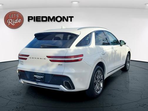 2025 Genesis GV70 2.5T