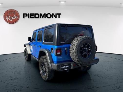 2024 Jeep Wrangler Willys
