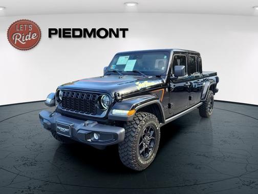 2024 Jeep Gladiator Jeep Beach