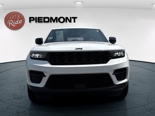 2022 Jeep Grand Cherokee Altitude