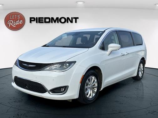 2019 Chrysler Pacifica Touring Plus