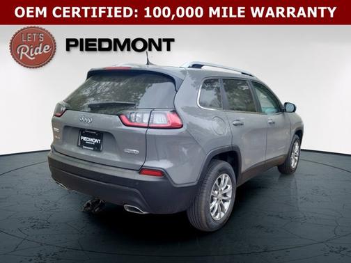 Sting-Gray Clearcoat 2021 Jeep Cherokee Latitude Lux