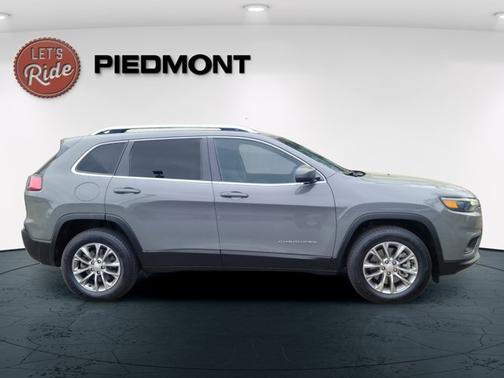Sting-Gray Clearcoat 2021 Jeep Cherokee Latitude Lux