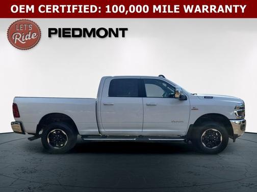 Bright White Clearcoat 2026 RAM 3500 Laramie
