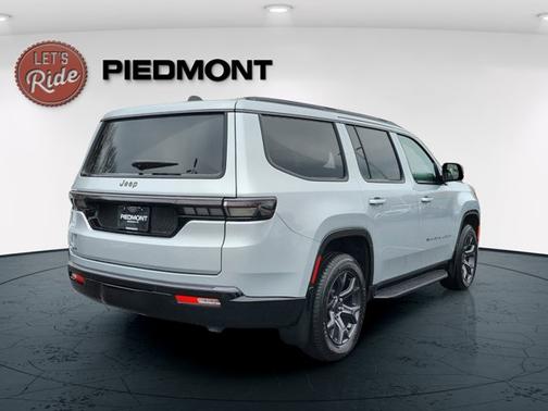 2026 Jeep Grand Wagoneer Limited Altitude