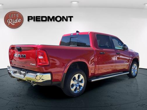 Molten Red Pearlcoat 2026 RAM 1500 Big Horn
