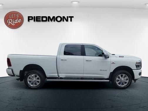 Bright White Clearcoat 2026 RAM 2500 Laramie