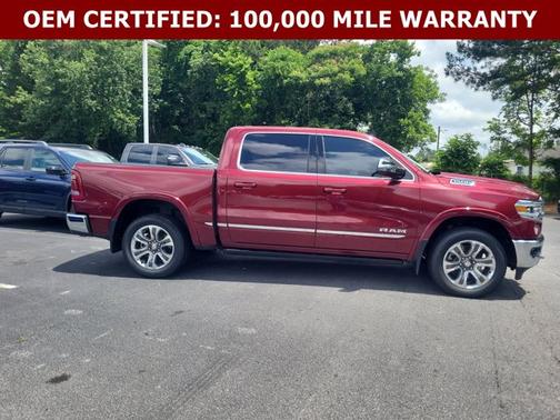 Delmonico Red Pearlcoat 2023 RAM 1500 Limited