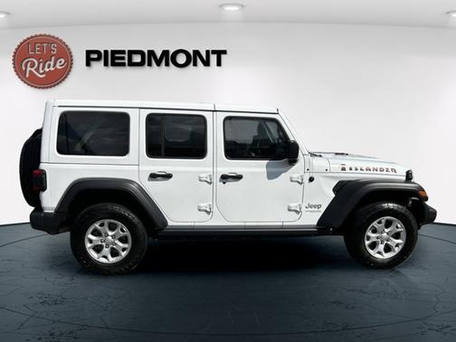2021 Jeep Wrangler Unlimited Islander