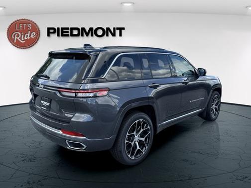 2025 Jeep Grand Cherokee Summit Reserve