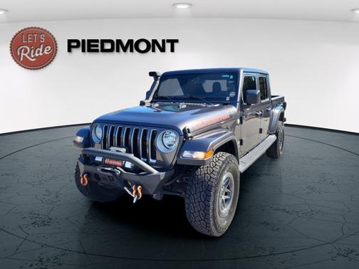 2022 Jeep Gladiator Overland
