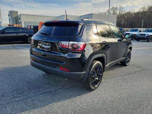 2026 Jeep Compass Latitude Altitude