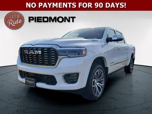 Ivory White Tri-Coat Pearlcoat 2026 RAM 1500 Tungsten