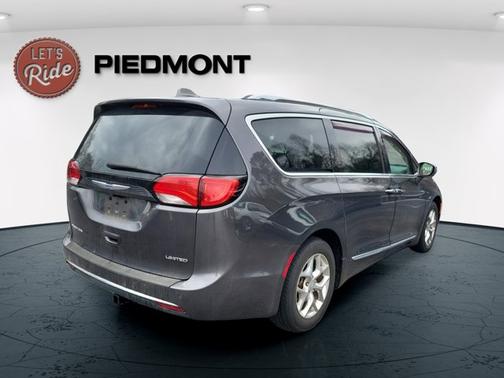 2019 Chrysler Pacifica Limited