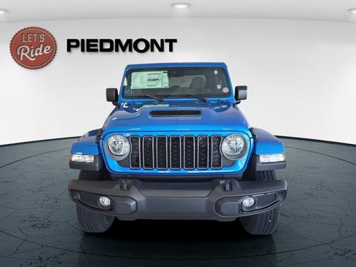 2025 Jeep Gladiator Sport S