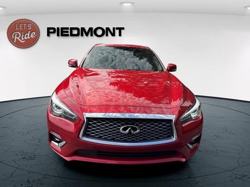 2023 INFINITI Q50 LUXE