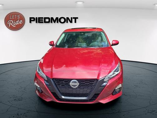Scarlet Ember Tintcoat 2020 Nissan Altima 2.5 SV