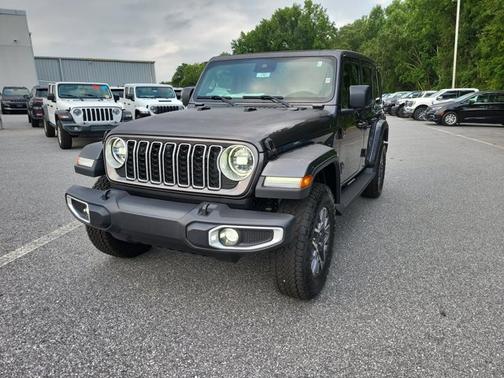 2025 Jeep Wrangler Sahara
