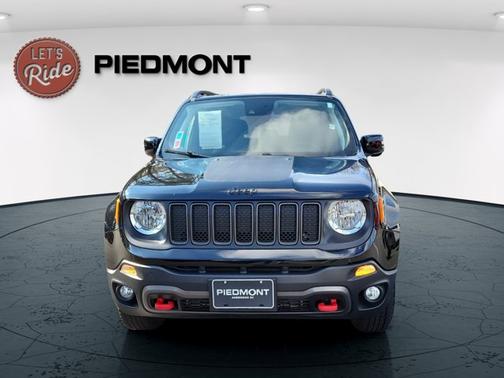 2023 Jeep Renegade Trailhawk