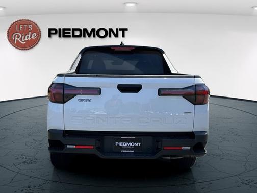 2023 Hyundai SANTA CRUZ SE