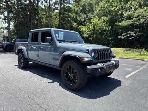 2024 Jeep Gladiator Nighthawk