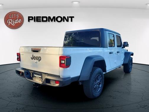 2025 Jeep Gladiator Sport S