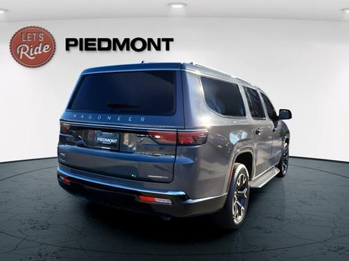 2023 Jeep Wagoneer L Series III