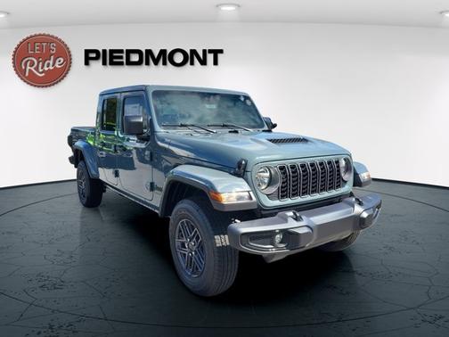 2025 Jeep Gladiator Sport S