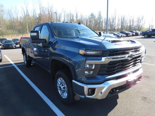 Lakeshore Blue Metallic 2025 Chevrolet Silverado 2500 LT