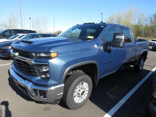Lakeshore Blue Metallic 2025 Chevrolet Silverado 2500 LT