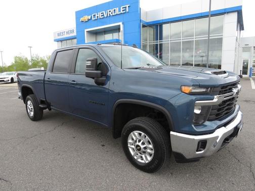 Lakeshore Blue 2025 Chevrolet Silverado 2500 LT