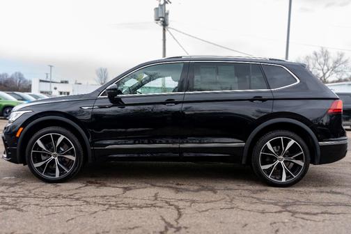 2024 Volkswagen Tiguan 2.0T SEL R-Line