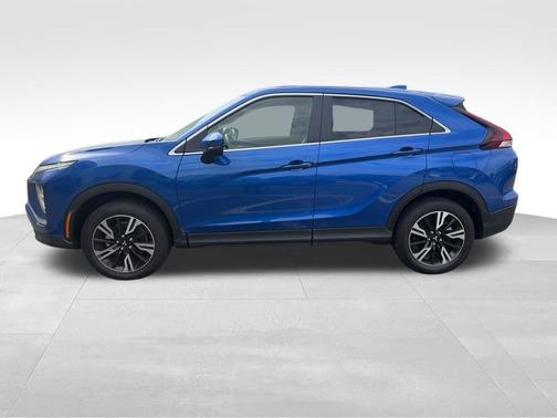 Lightning Blue Metallic 2025 Mitsubishi Eclipse Cross SE