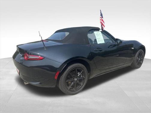 2025 Mazda MX-5 Miata Sport