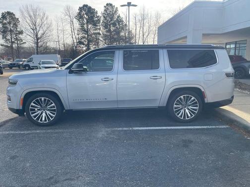 2024 Jeep Grand Wagoneer L Series III 4x4