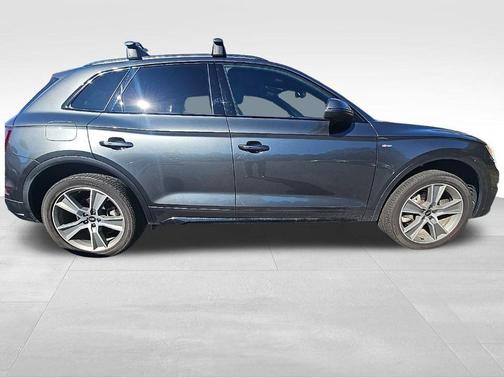 2025 Audi Q5 45 S line Premium