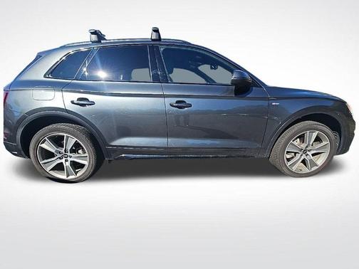 2025 Audi Q5 45 S line Premium