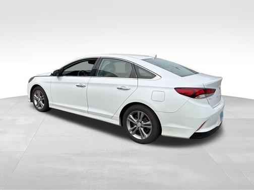 2018 Hyundai SONATA Limited