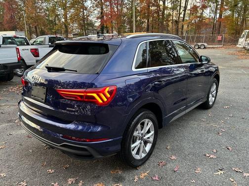 2025 Audi Q3 Premium 45 TFSI S line quattro Tiptronic