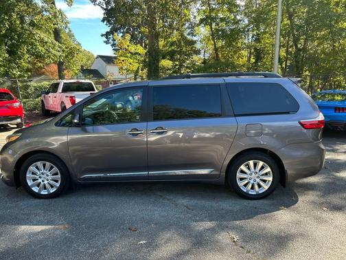 2015 Toyota Sienna Limited