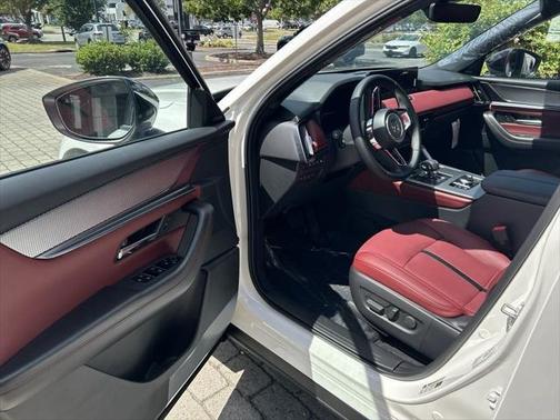 2025 Mazda CX-70 PHEV Premium Plus Package